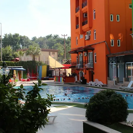 Rainbow Castle Hotell
